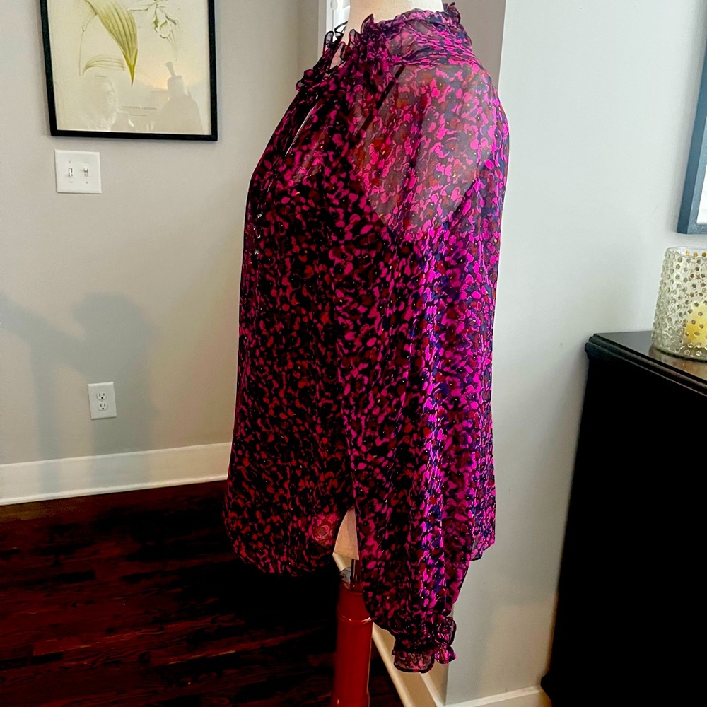 Beautiful floral blouse from Veronica Beard!